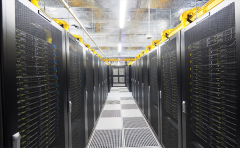影響美國cera服務(wù)器托管的注意事項和價格因素